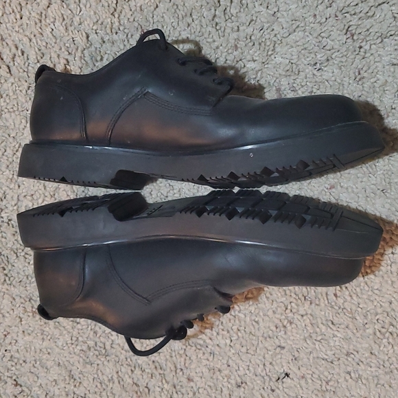 Mens Waterproof Timberland Low Top Oxfords - Picture 2 of 7